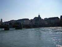 Rhein durch Basel