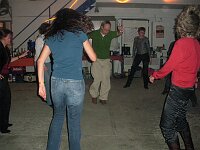 Party bei Pit in der Oldtimer-Werkstatt