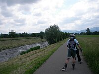 Inliner Skaten an der Dreisam